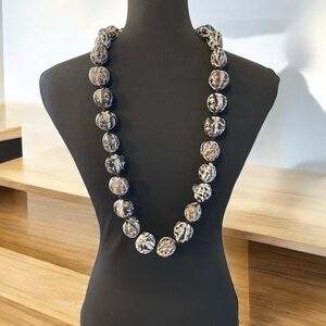 Hawaiian Kukui Nut Animal Print Necklace